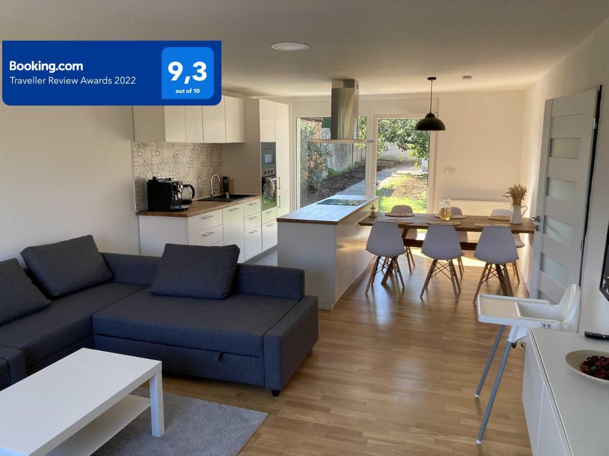 Apartman Maay Hlohovec Eksteriør billede